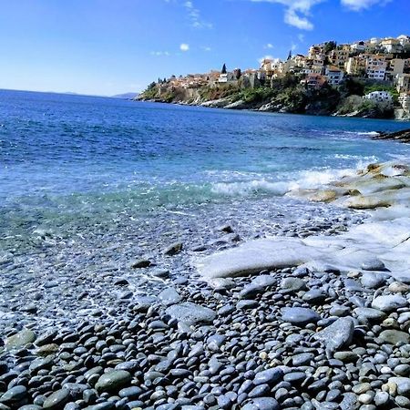 Globy Seaview Apartments Kavala Esterno foto