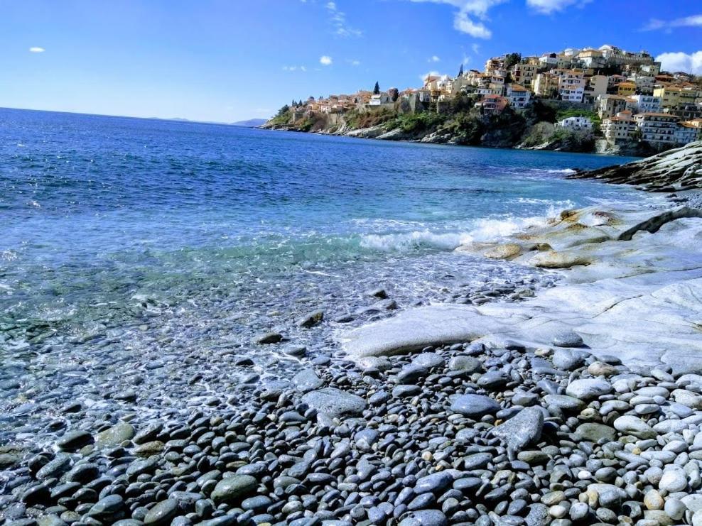 Globy Seaview Apartments Kavala Esterno foto