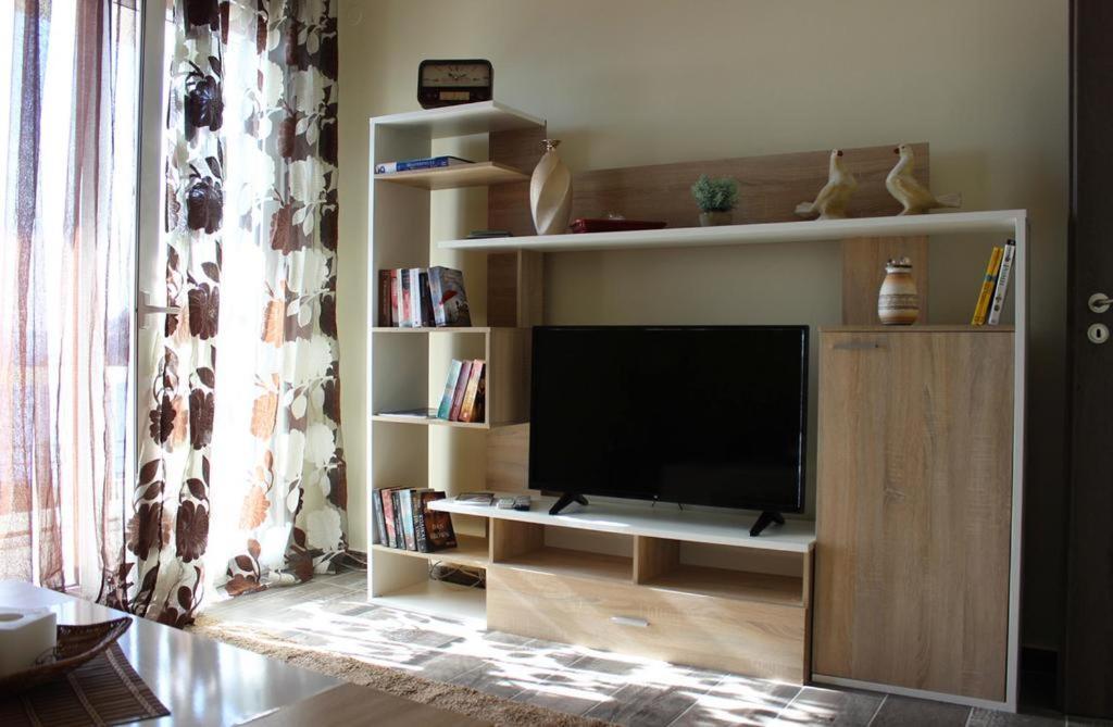Globy Seaview Apartments Kavala Esterno foto